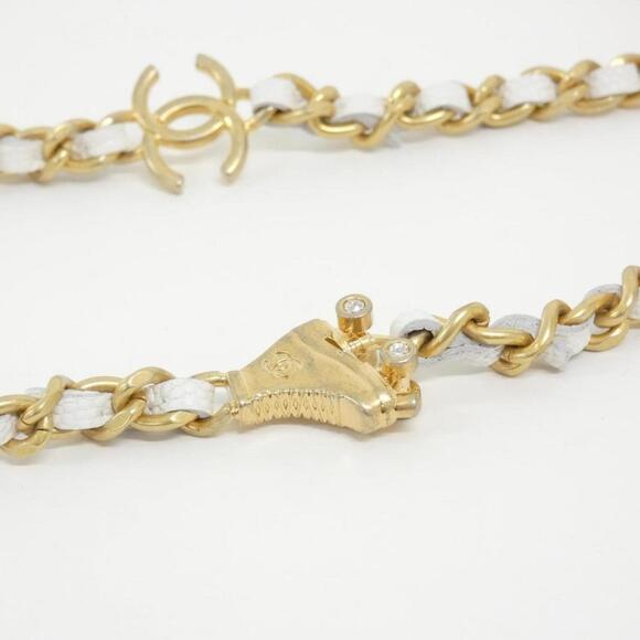 CHANEL White Wallet - Picture 7 of 10